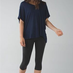 Lululemon Athletica In The‎ Flow II Heathered Black leggings Size 4
